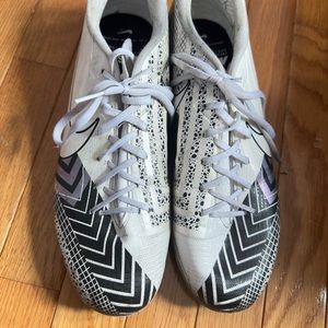 Men’s Nike Indoor Soccer Cleats - MDS003  - Size 10